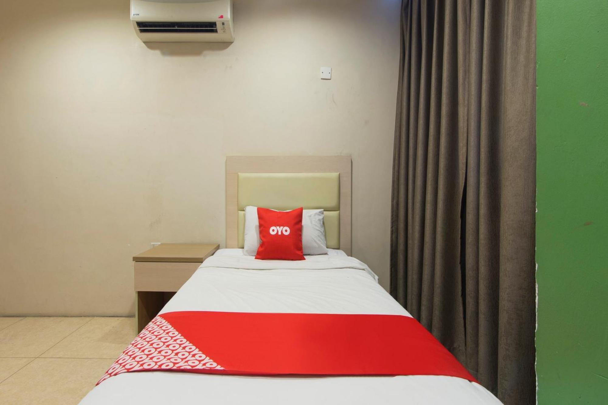 Hotel O Hotel 916 Batu Caves Ngoại thất bức ảnh